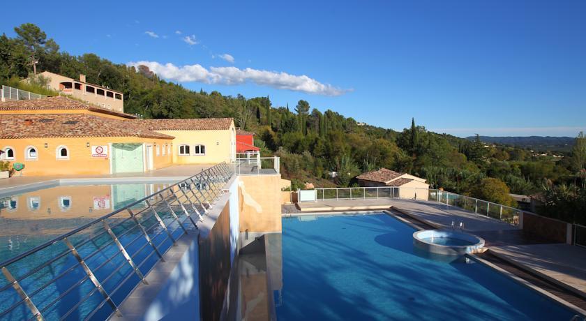 Appartement Dans Residence - Le Domaine De Camiole Callian  Zewnętrze zdjęcie